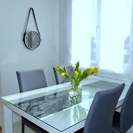 Apartament Iris *