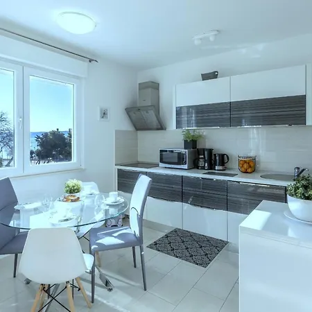 Apartament Iris