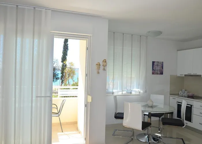Appartamento Iris Kaštela